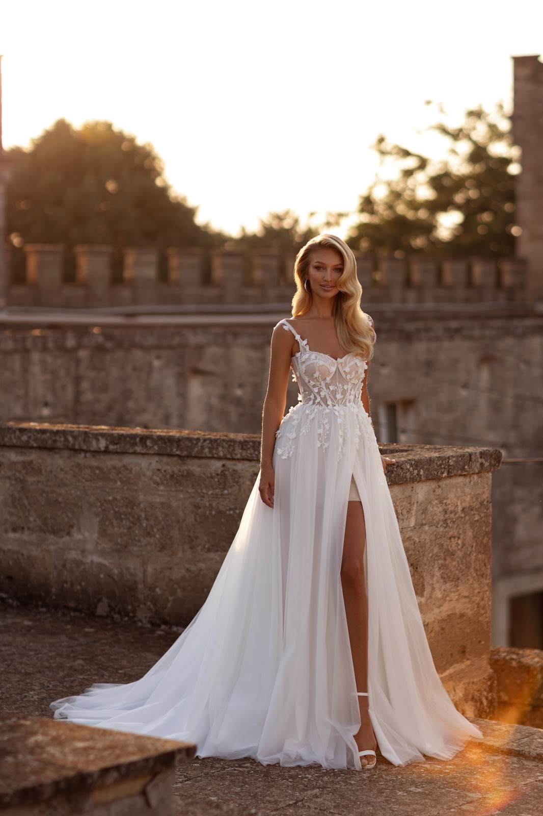 Robe de mariée trapèze fleurs 3d Marseille
