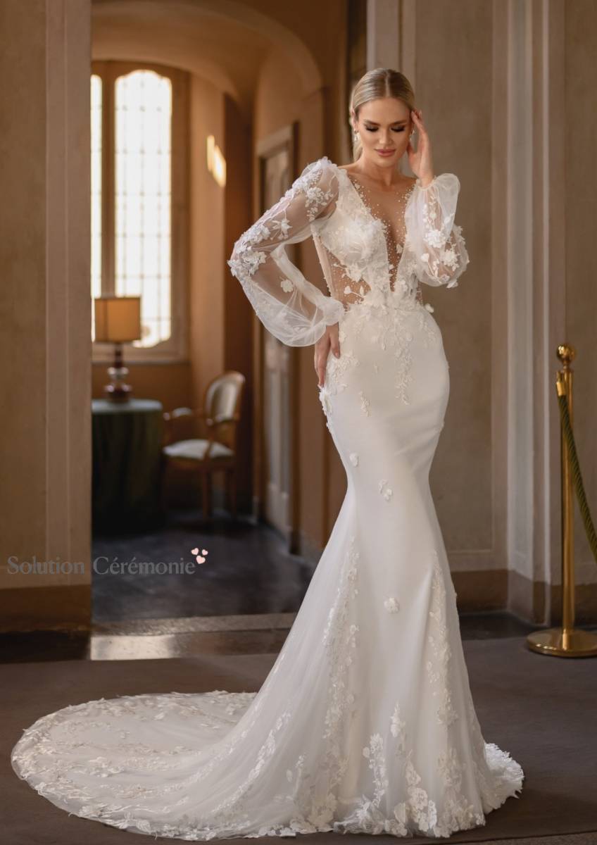 Robe de mariée longue traîne proche de Bandol
