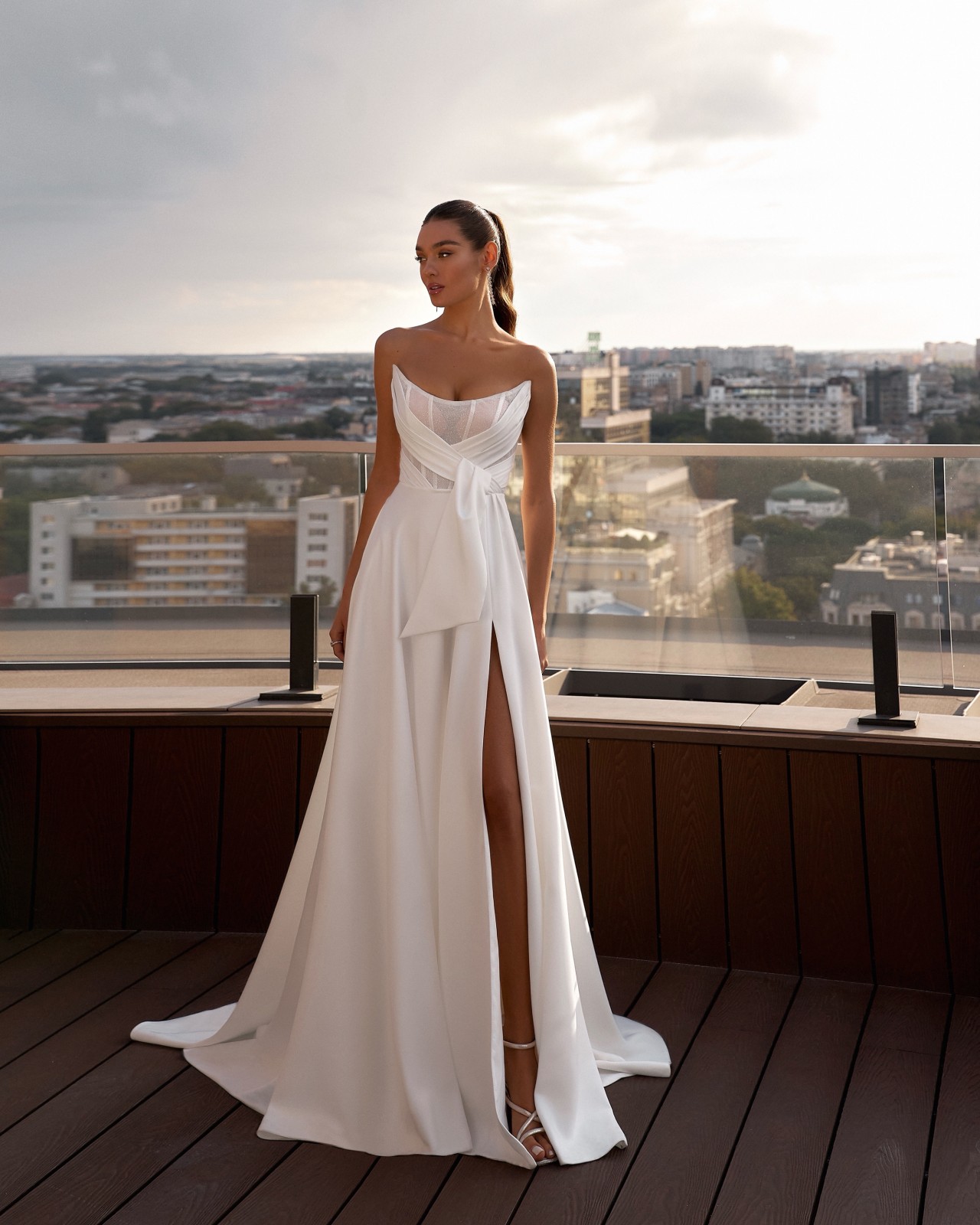 Robe de mariée trapèze en satin à Marseille
