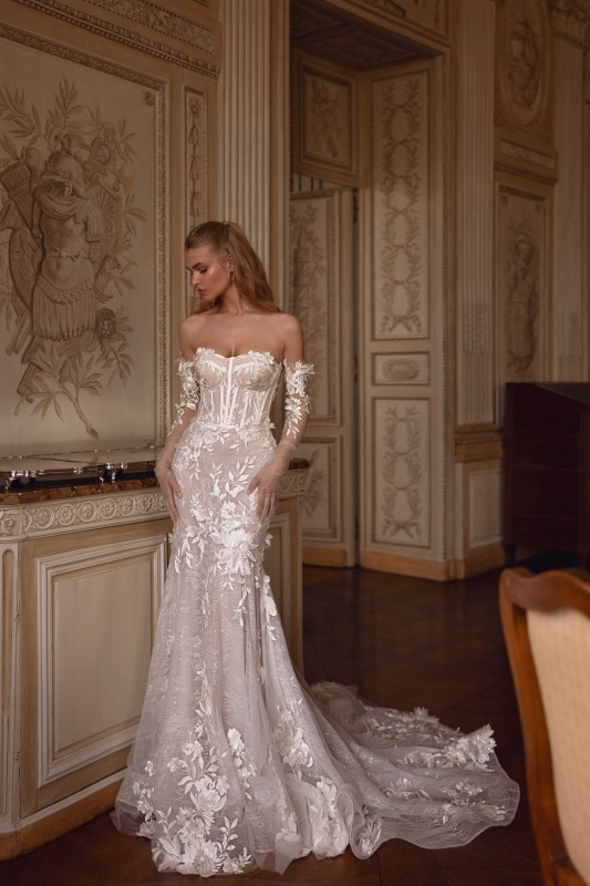 Robe de mariée sirène en dentelle de fleurs 3D Marseille 