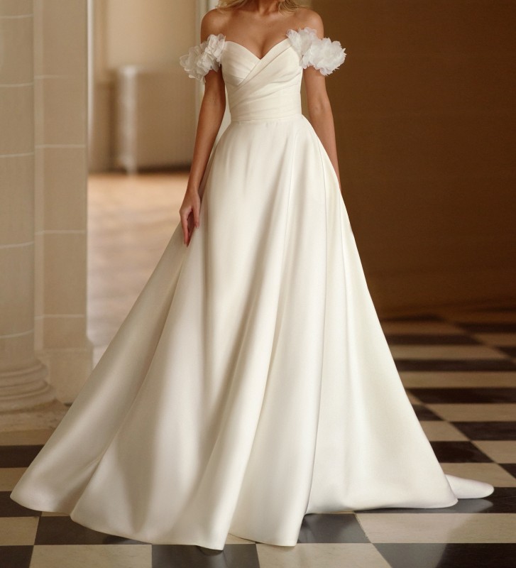 Robe de mariée trapèze en satin mikado Marseille