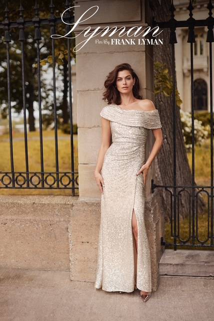 Robe de maman de mariée scintillante avec des paillettes à Aix en Provence proche de Marseille