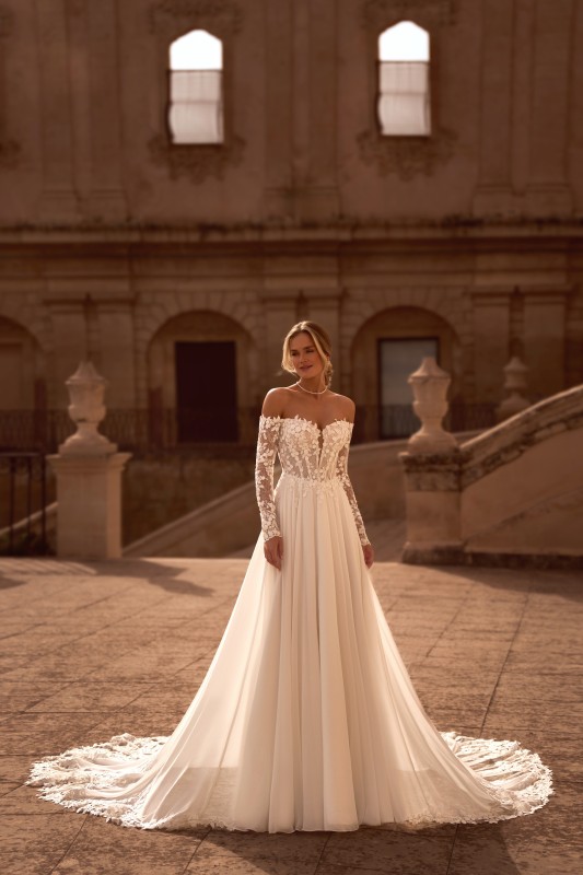 Robe de mariée bohème fluide en mousseline Marseille centre ville 