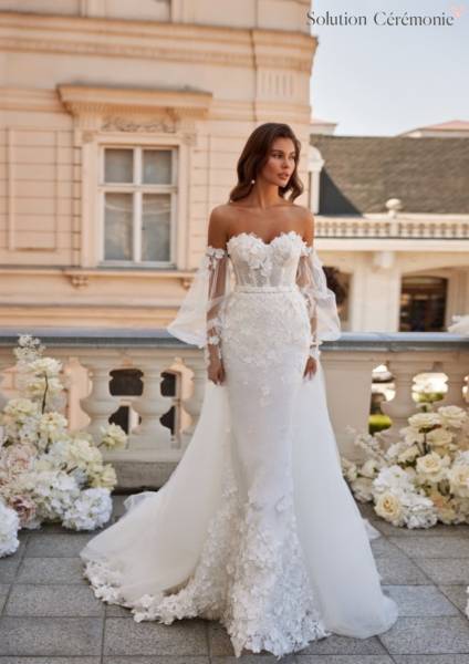 Robe de mariée brodée de fleurs à Marseille