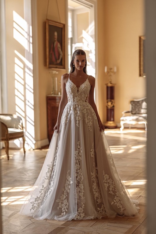 Robe de mariée trapèze couleur nude Marseille 