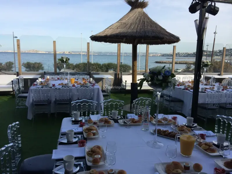 Salle de réception vue mer à Marseille