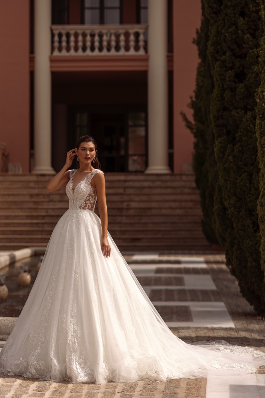 Robe de mariée princesse ivoire à Marseille