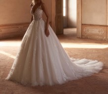 Best Sellers - Solution Cérémonie - Prendre rendez-vous pour essayage de robe de mariée à Marseille 13012 en PACA