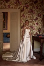 Vente de robes de mariée à Marseille 13009