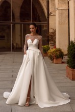 Vente de robes de mariée dans le centre-ville de Marseille